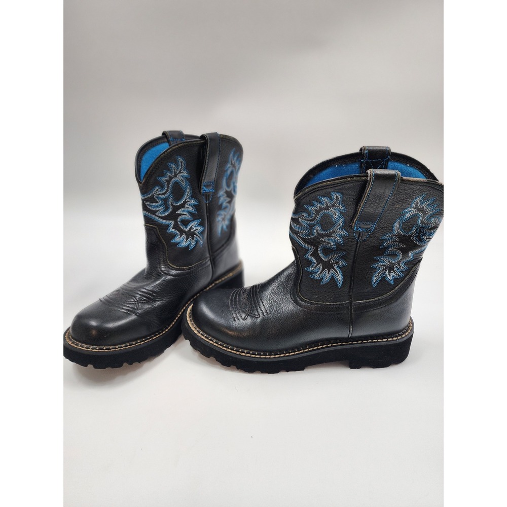 Ariat Black Leather Western Boots Blue Embroidery Lug Sole Round Toe
Womens 8B